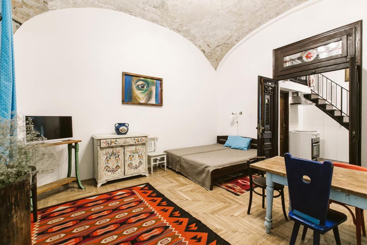 Apartament The Chapel - History, Tradition, Luxury